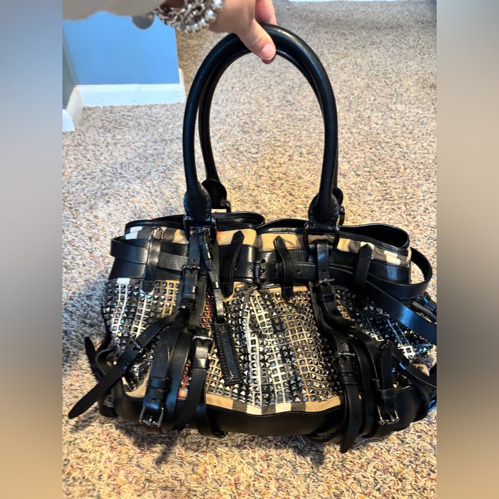 Burberry Rowan studded satchel